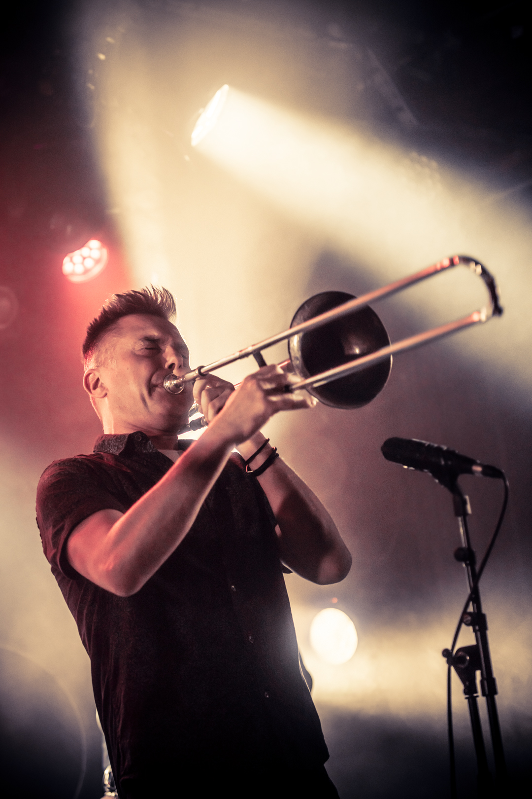 Robyn Bennett live — La Maroquinerie